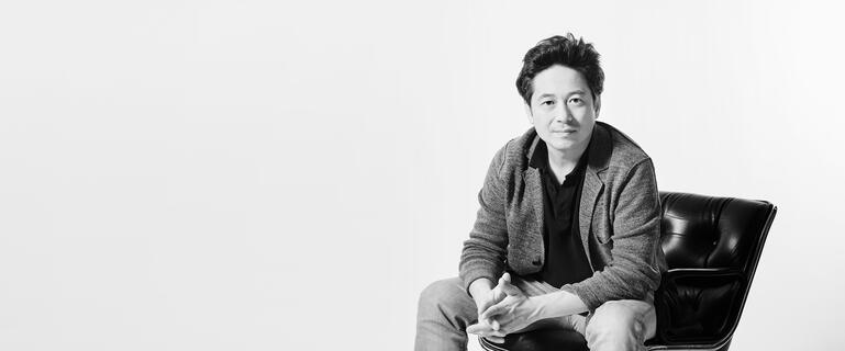 Hadi A. Tandawardaja, Architekt, Mitbegründer und Inhaber von SOMAA Stuttgart